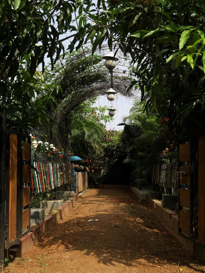 Panchobon Art Resort Шантиникетан Экстерьер фото